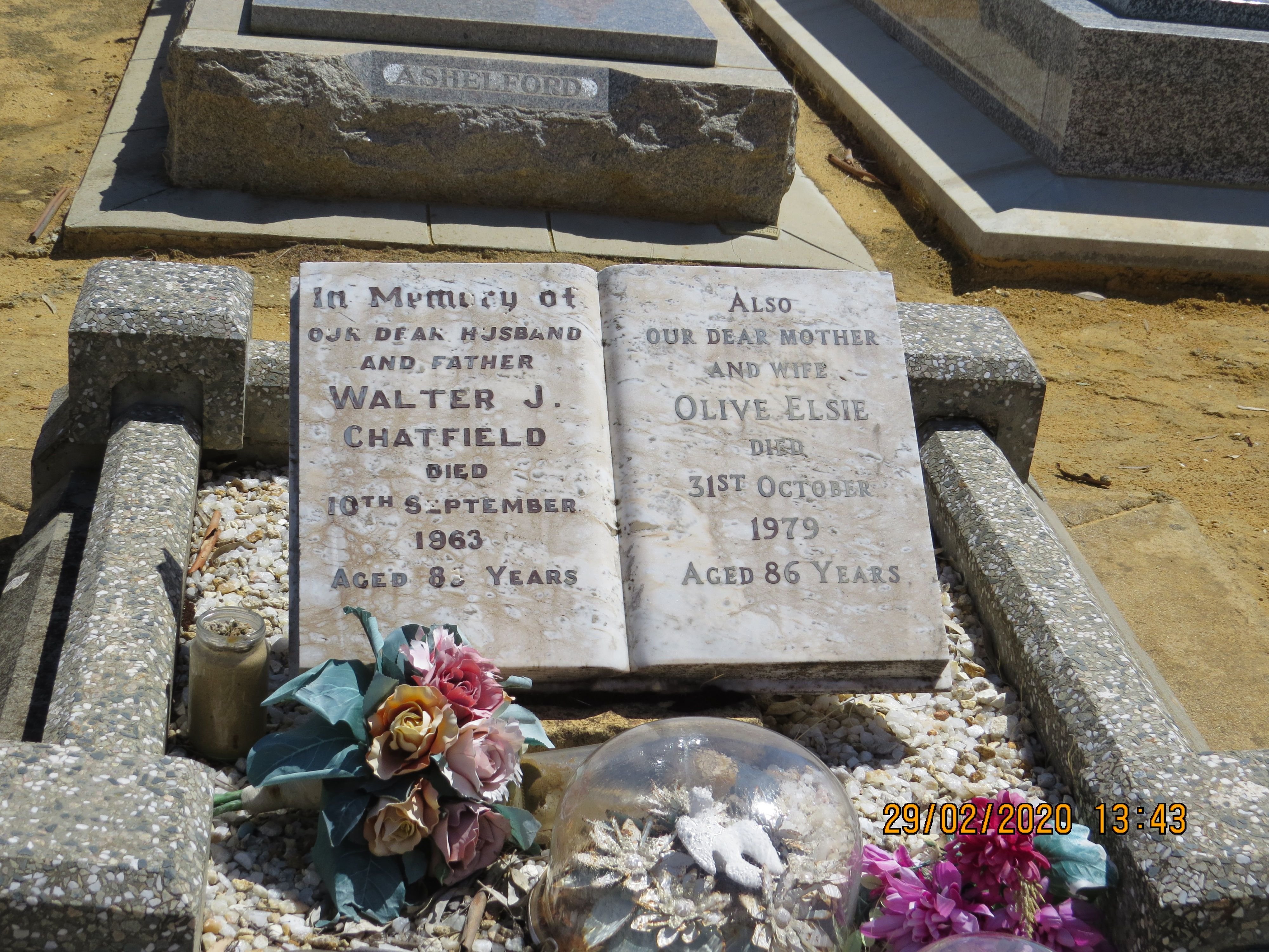 CHATFIELD William George 1879-1963 grave.jpg